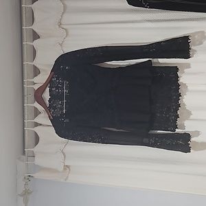 LA PERLA, made in 🇮🇹 Italy black macrame peplum blouse and skirt